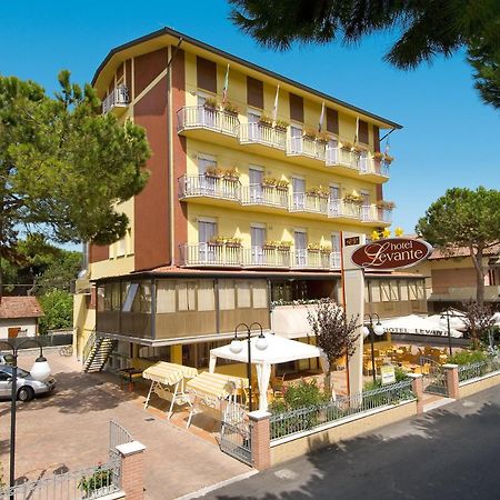 Hotel Levante Червия Экстерьер фото