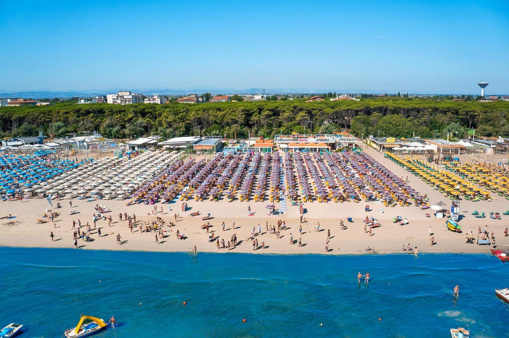 Hotel Levante Червия Экстерьер фото